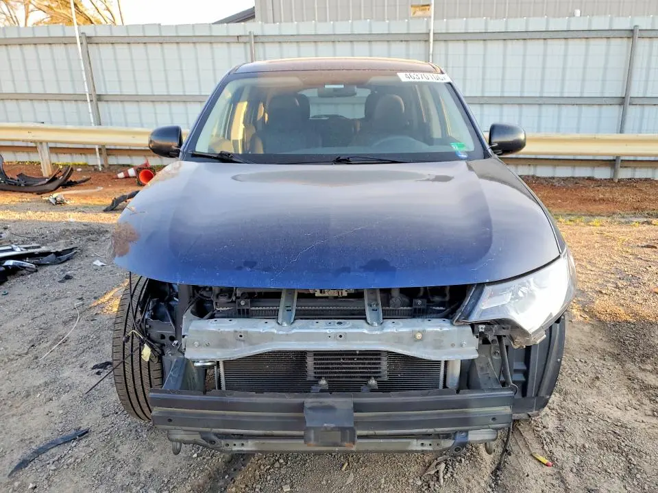 2018 MITSUBISHI OUTLANDER ES  