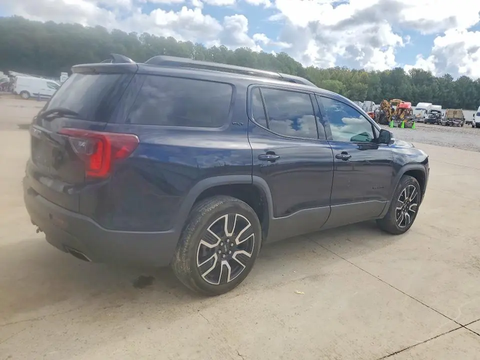 2021 GMC ACADIA SLT  