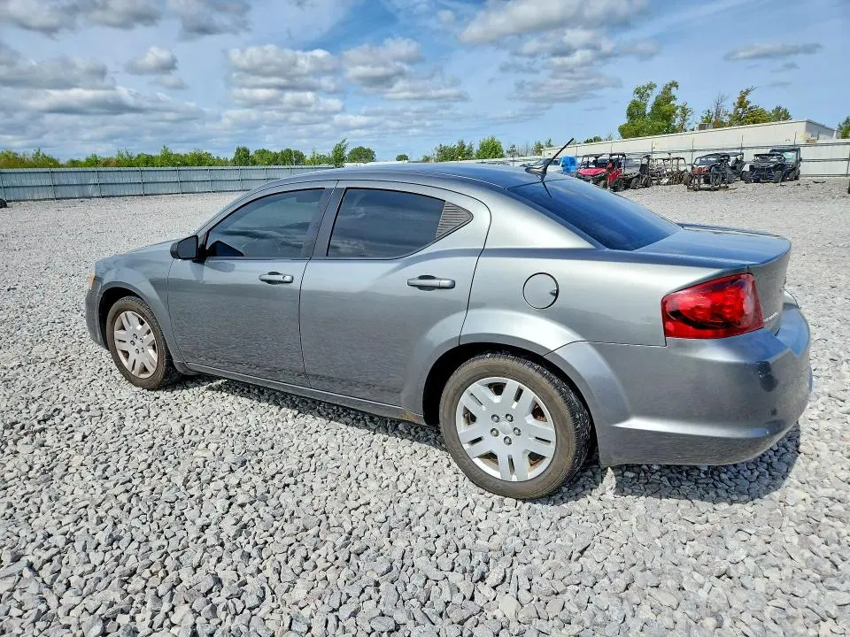2012 DODGE AVENGER SE  