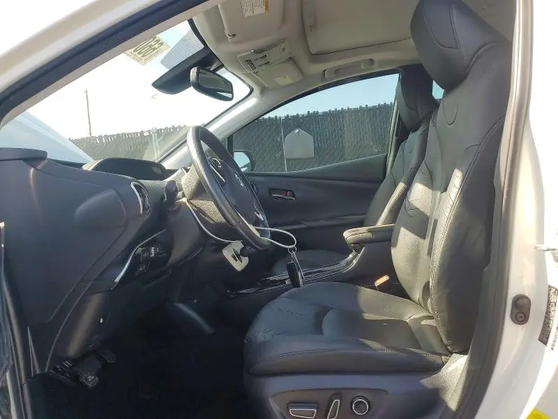 2017 TOYOTA PRIUS FOUR  