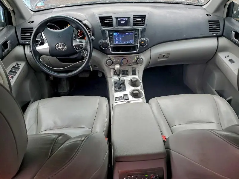 2013 TOYOTA HIGHLANDER BASE  