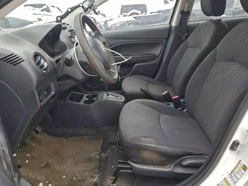 2015 MITSUBISHI MIRAGE DE  