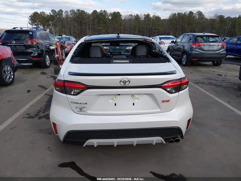 2022 TOYOTA COROLLA XSE