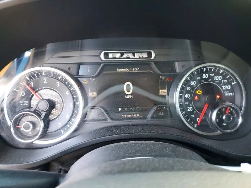 2020 RAM 1500 LARAMIE  