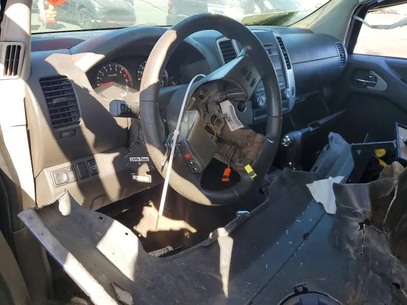 2011 NISSAN FRONTIER S  