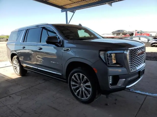 2021 GMC YUKON XL DENALI  