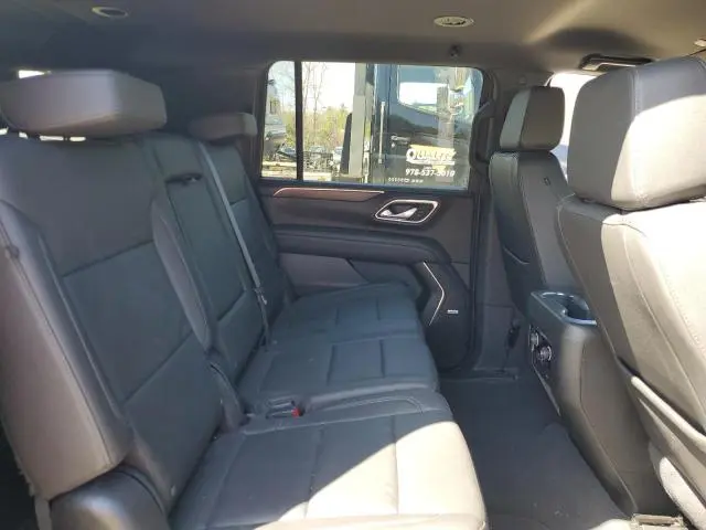 2024 CHEVROLET SUBURBAN K1500 LT  