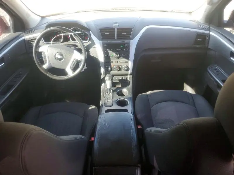2012 CHEVROLET TRAVERSE LT  
