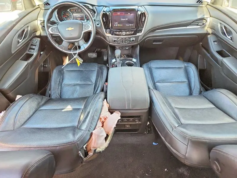 2021 CHEVROLET TRAVERSE LT  