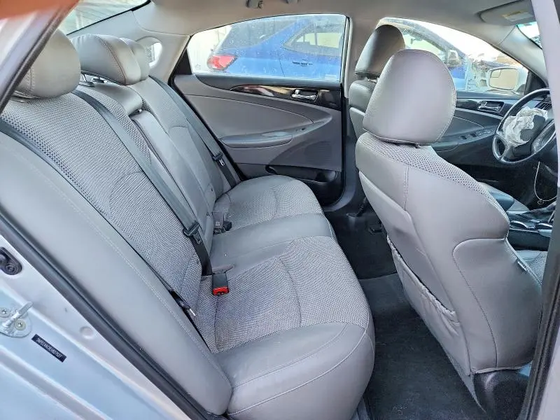 2014 HYUNDAI SONATA SE  