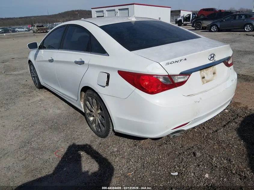 2011 HYUNDAI SONATA SE