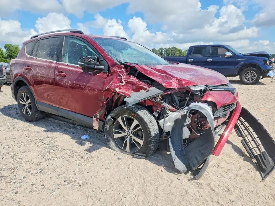 2018 TOYOTA RAV4 XLE  