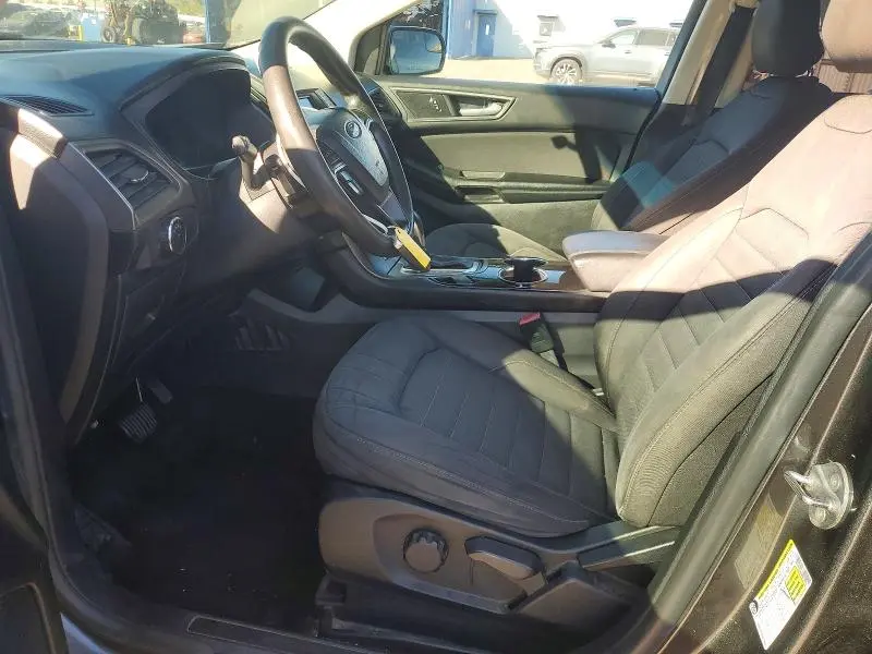 2016 FORD EDGE SE  