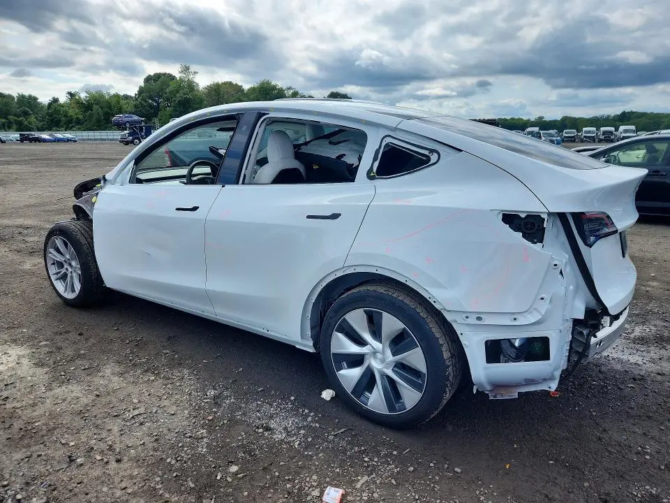 2022 TESLA MODEL Y   