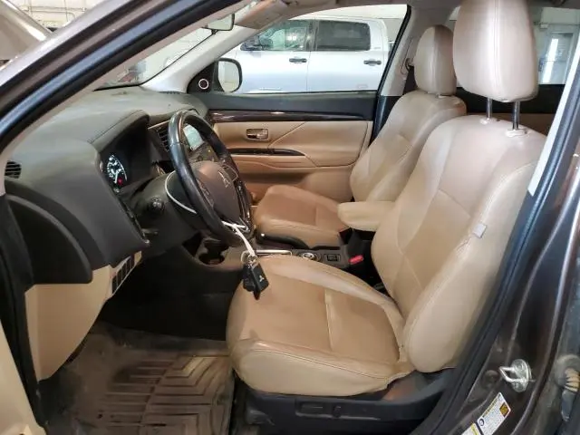 2016 MITSUBISHI OUTLANDER SE  