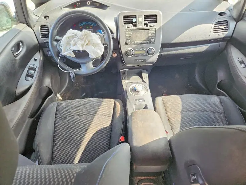 2013 NISSAN LEAF S  