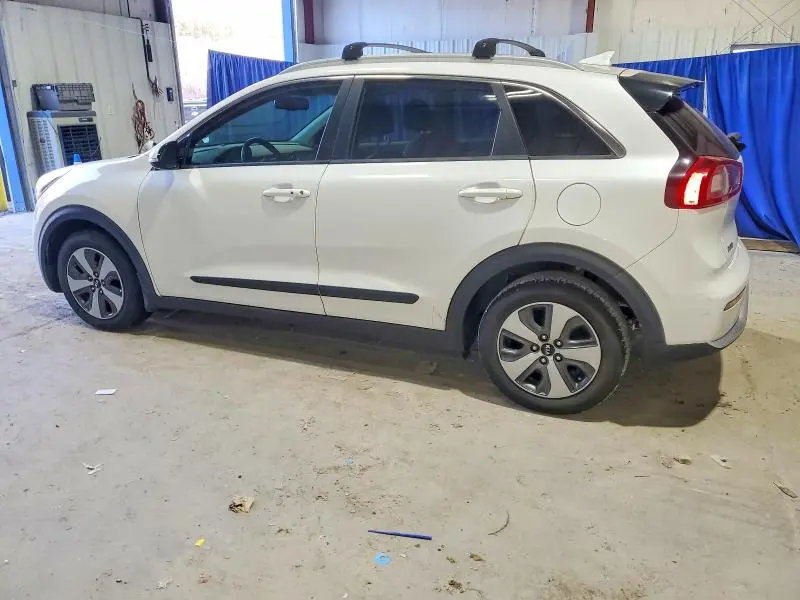 2019 KIA NIRO EX  