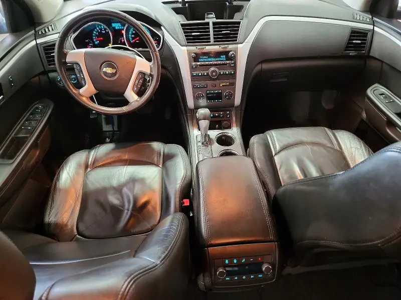 2012 CHEVROLET TRAVERSE LT  