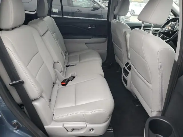 2017 HONDA PILOT EXL  