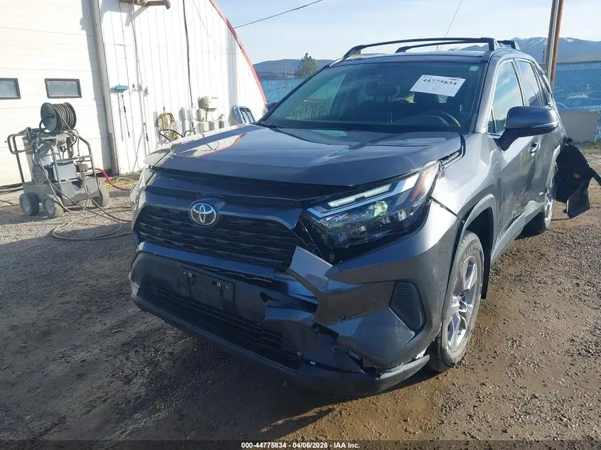 2025 TOYOTA RAV4 HYBRID LE