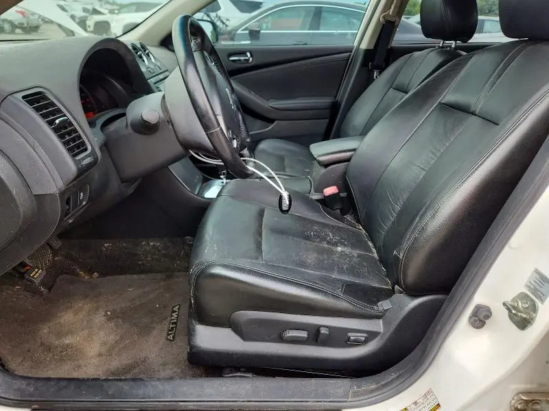 2011 NISSAN ALTIMA SR  