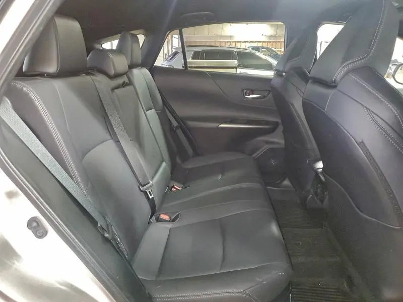 2023 TOYOTA VENZA LE  