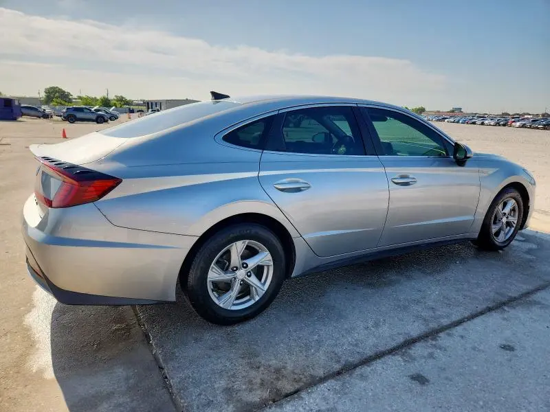 2020 HYUNDAI SONATA SE  