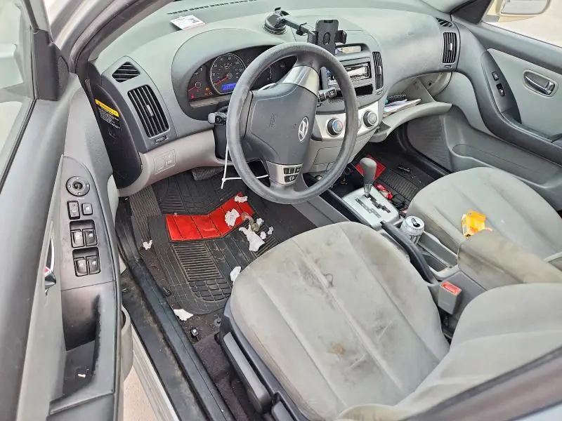 2010 HYUNDAI ELANTRA GLS  