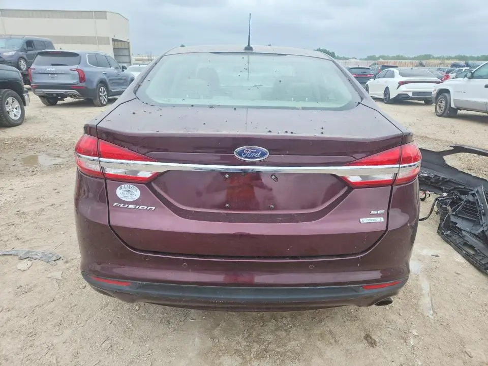 2017 FORD FUSION SE  
