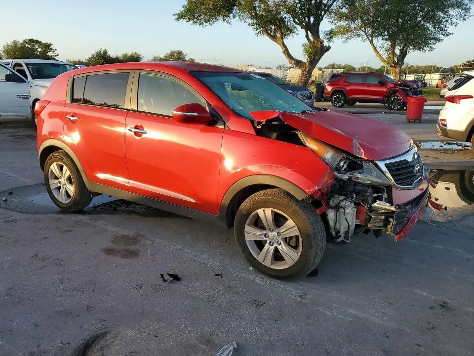 2013 KIA SPORTAGE LX  