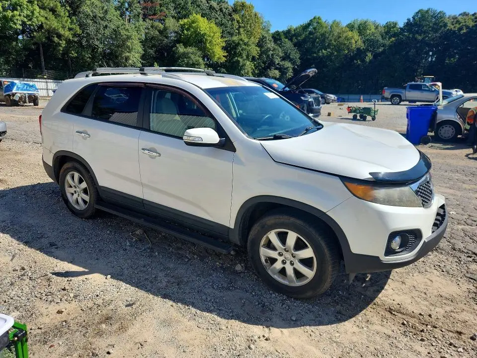 2012 KIA SORENTO LX  
