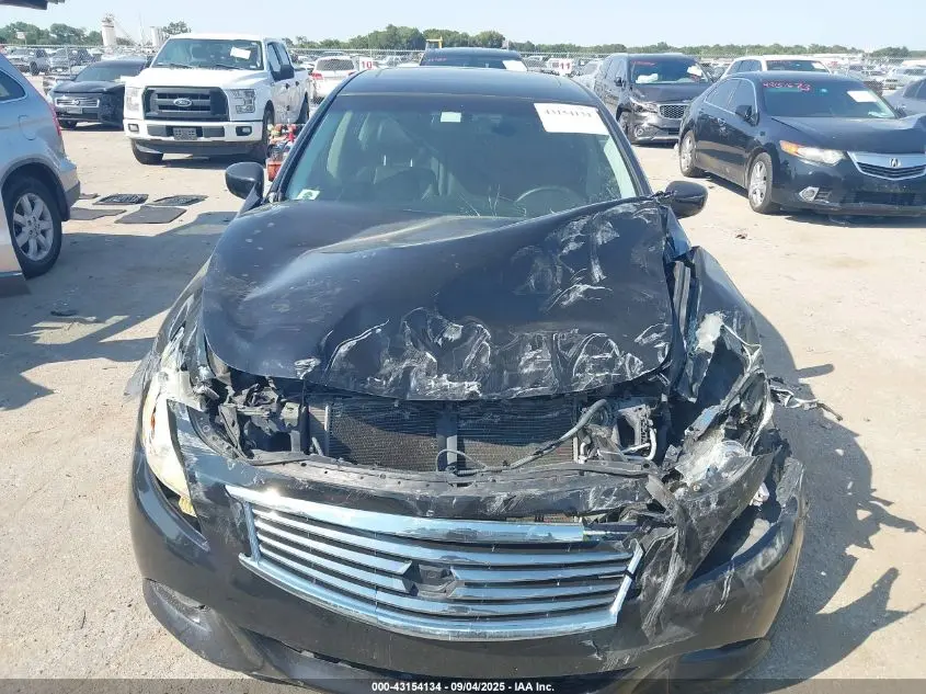 2010 INFINITI G37 JOURNEY