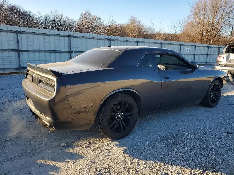 2018 DODGE CHALLENGER SXT  