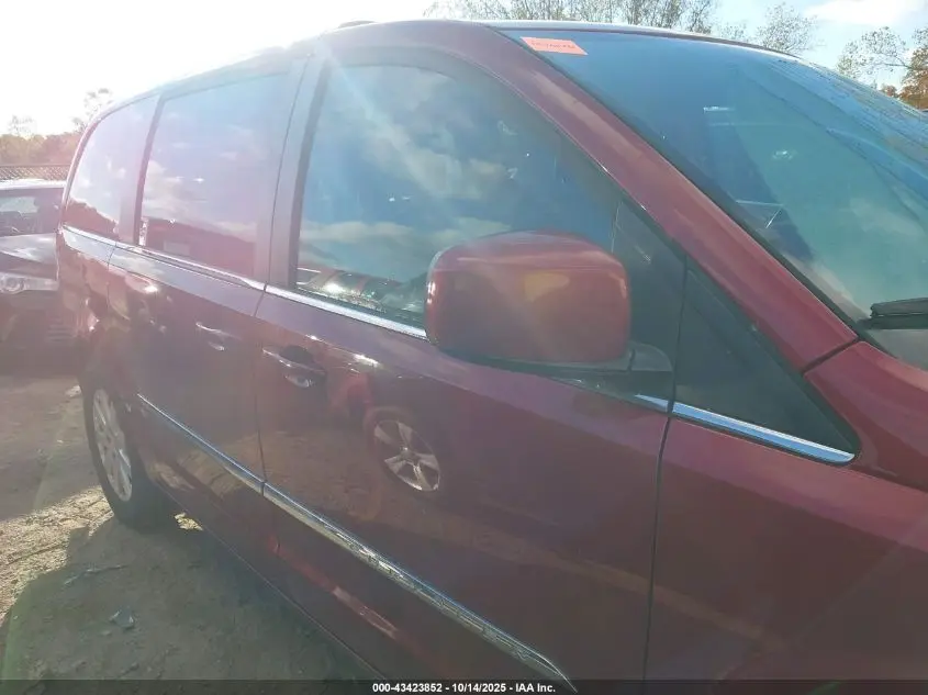 2014 CHRYSLER TOWN & COUNTRY TOURING