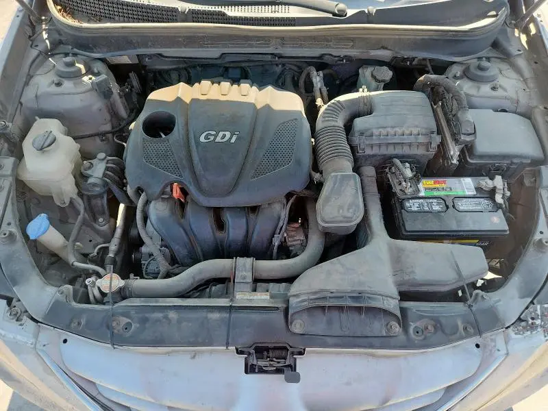 2011 HYUNDAI SONATA GLS  