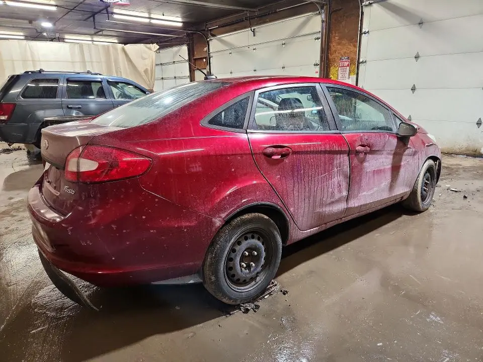2013 FORD FIESTA SE  