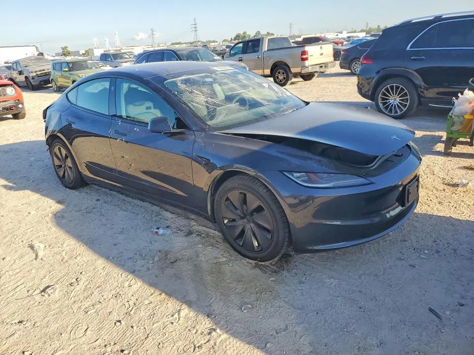 2024 TESLA MODEL 3   