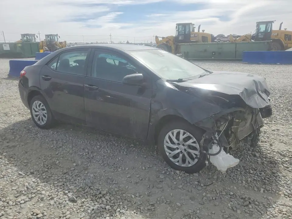 2017 TOYOTA COROLLA LE  