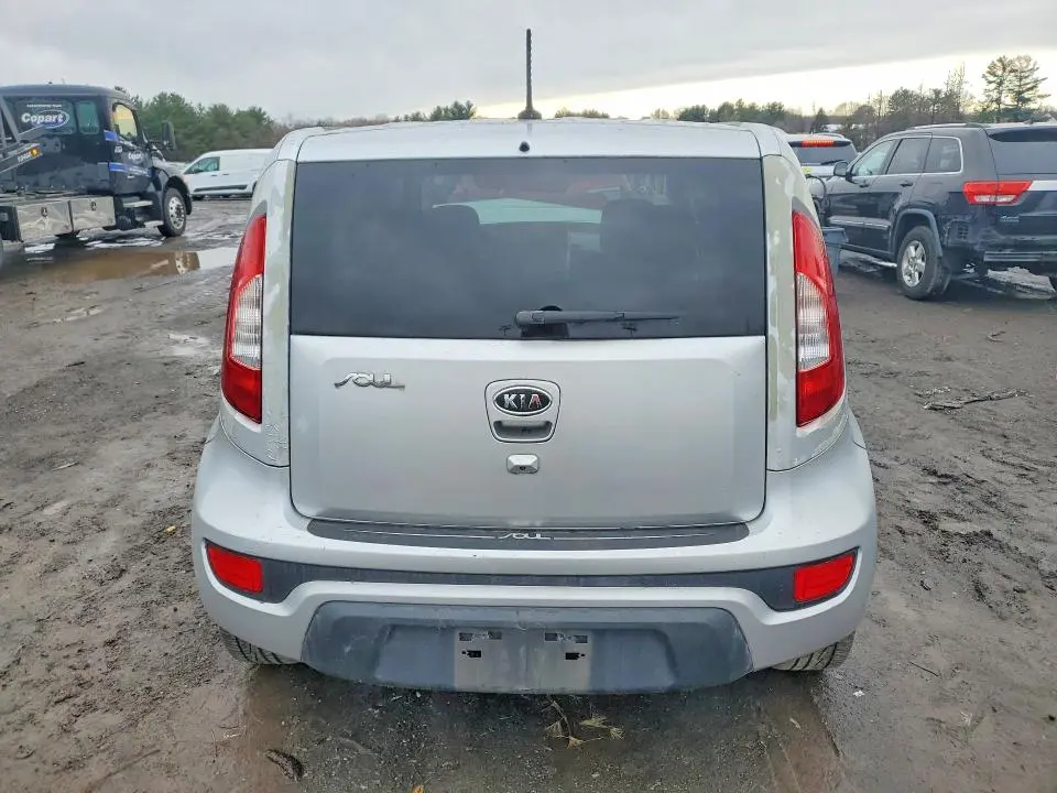 2012 KIA SOUL +  