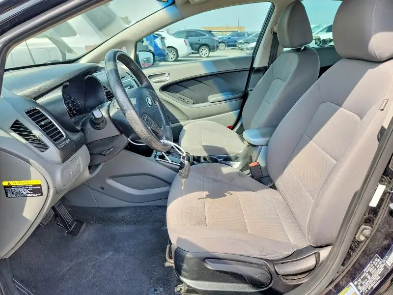 2018 KIA FORTE LX  