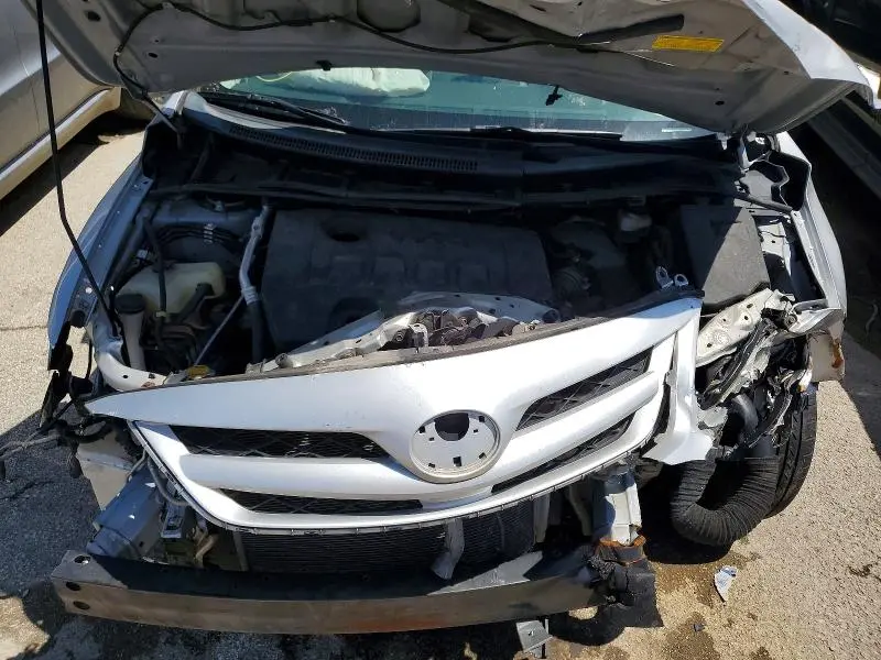 2011 TOYOTA COROLLA LE  