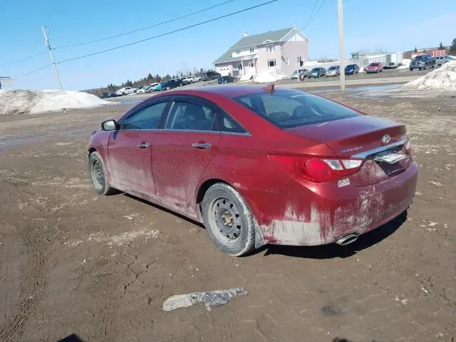 2013 HYUNDAI SONATA SE  