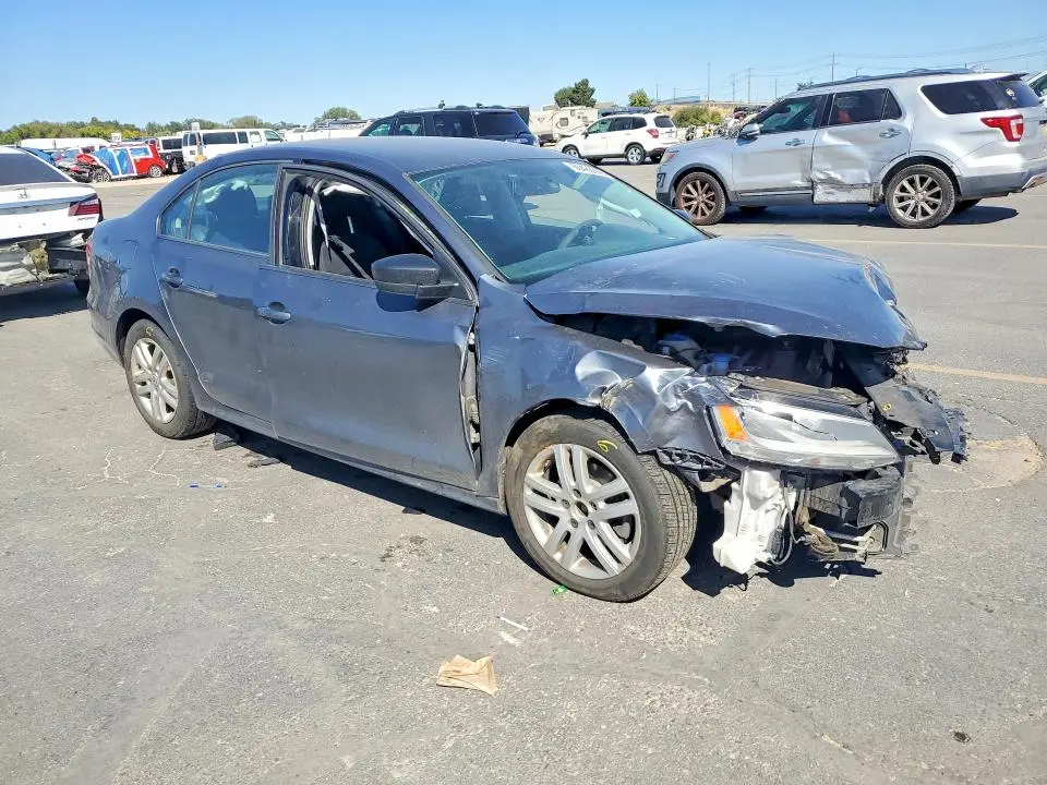 2015 VOLKSWAGEN JETTA BASE  