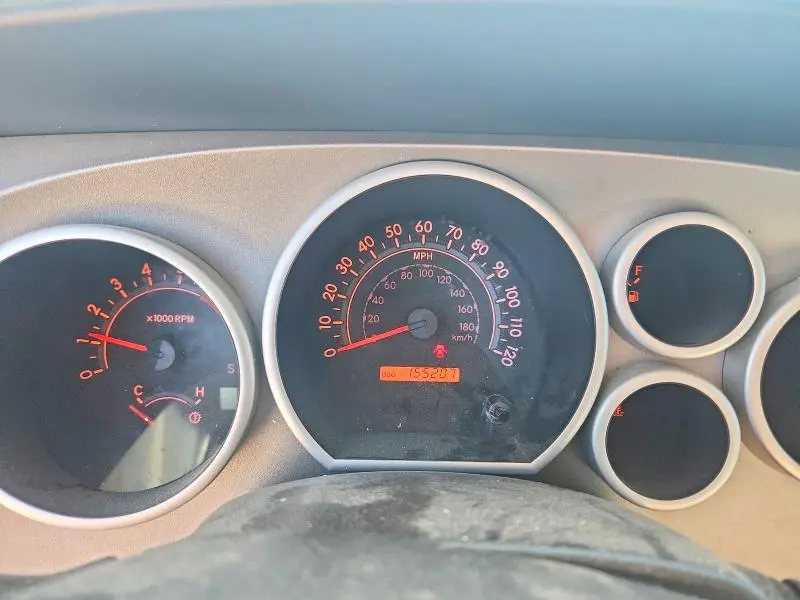 2013 TOYOTA TUNDRA GRADE  