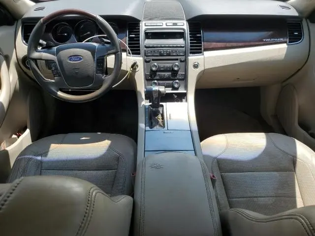 2010 FORD TAURUS LIMITED  