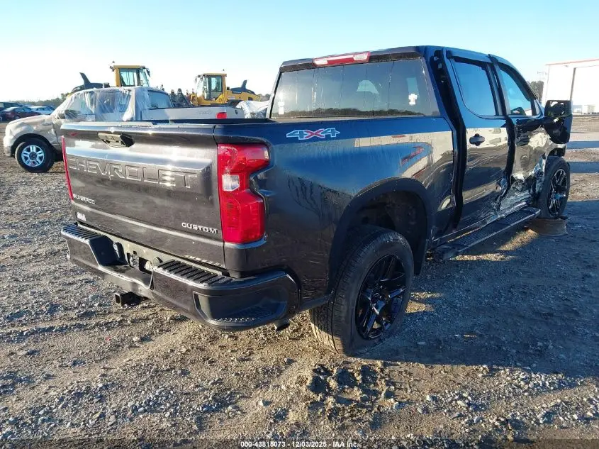 2022 CHEVROLET SILVERADO 1500 4WD  SHORT BED CUSTOM