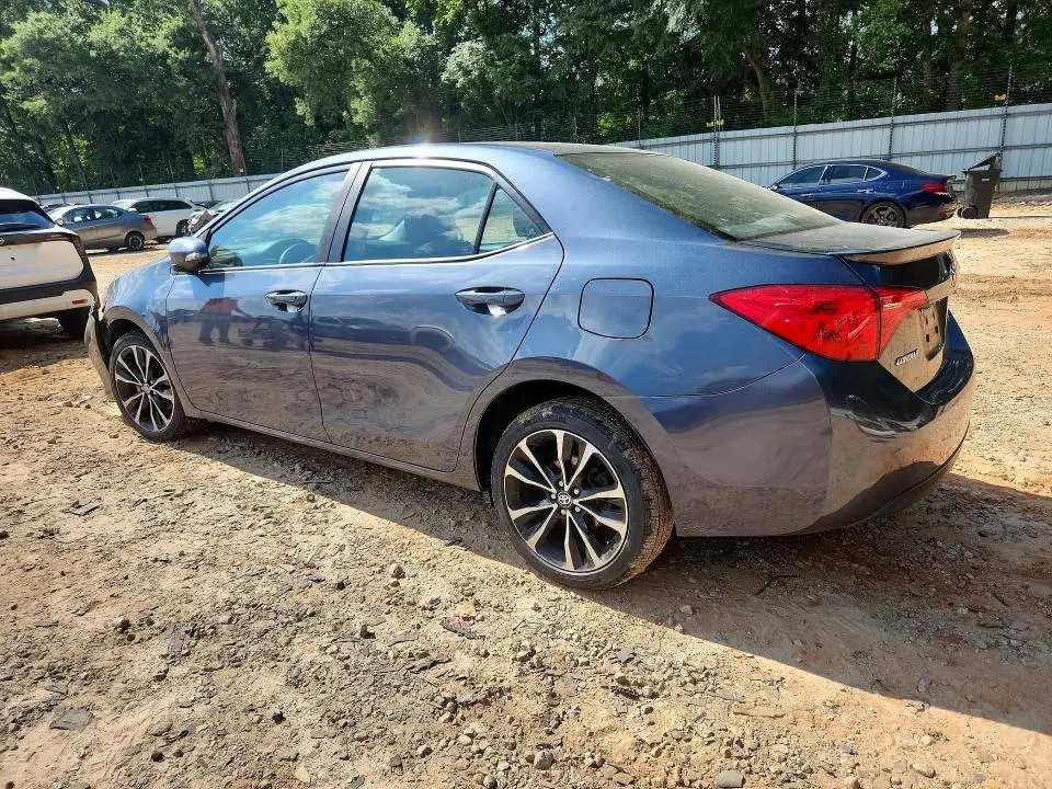 2018 TOYOTA COROLLA SE  