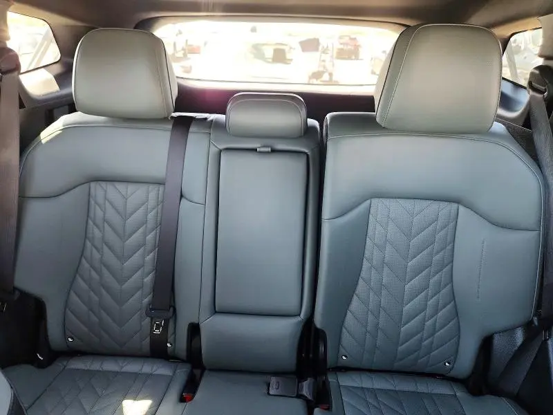 2023 KIA SPORTAGE X LINE  