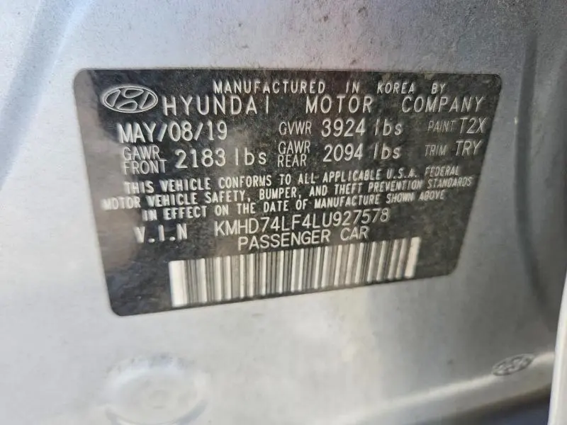 2020 HYUNDAI ELANTRA SE  