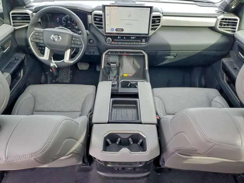 2025 TOYOTA TUNDRA CREWMAX LIMITED  